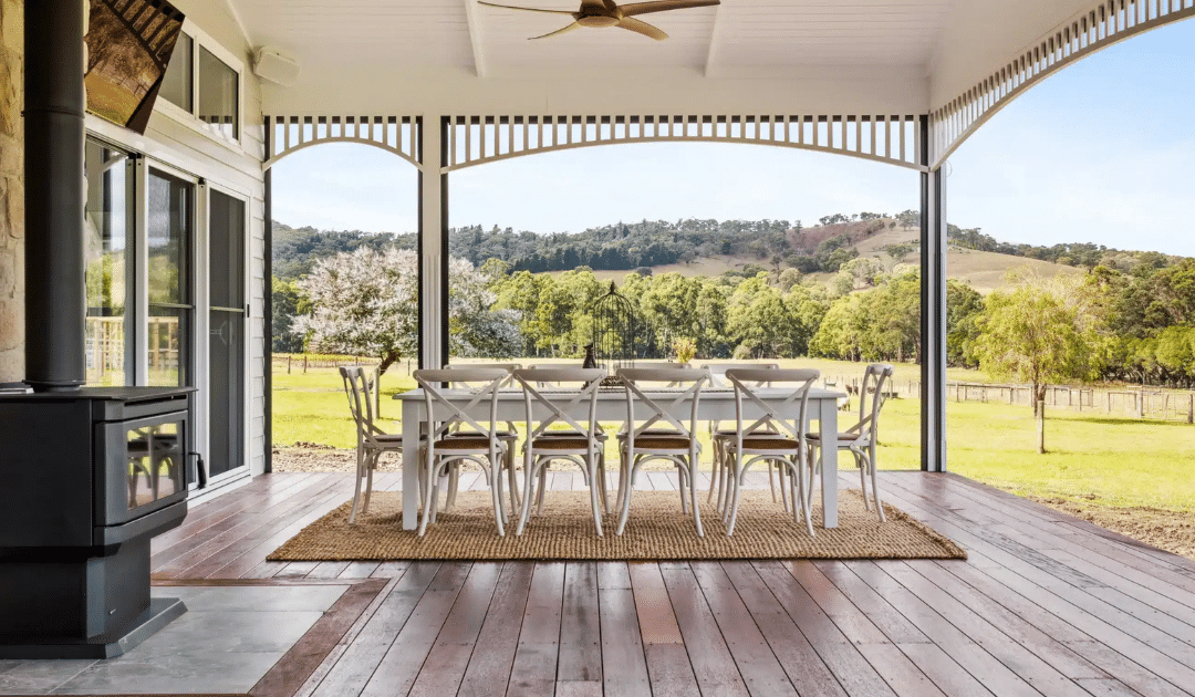 How to Choose a Custom Home Builder: Builder vs Architect vs Design & Construct