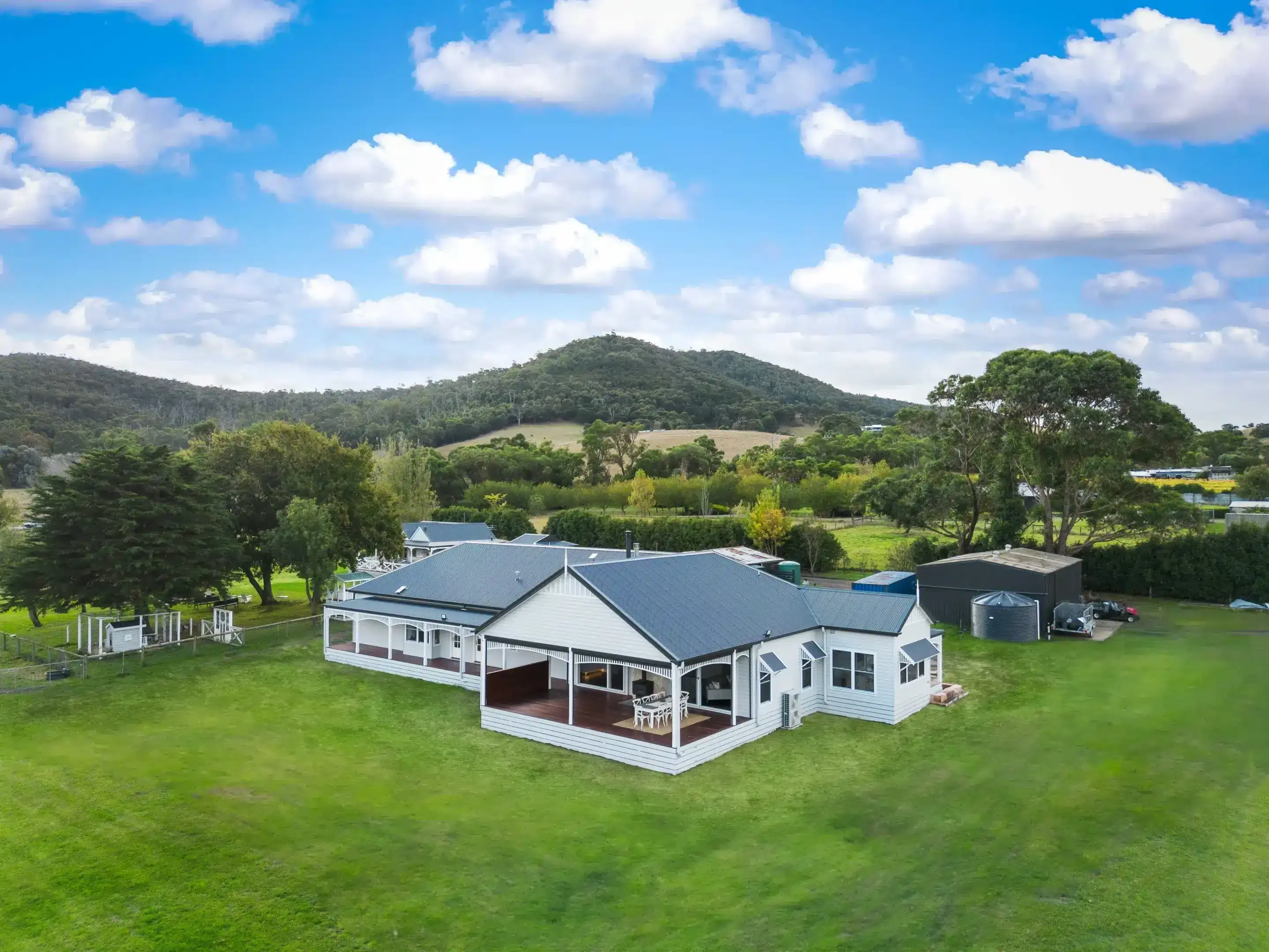 Dixons Creek home design - custom home architecture